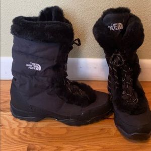 THE NORTHFACE SNOWBOOTS
